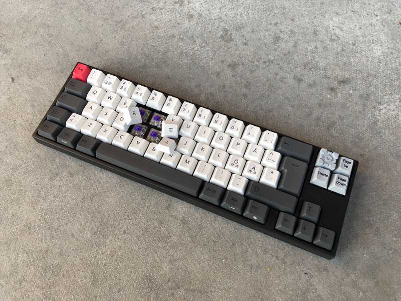 Custom va69m black build - finished keyboard