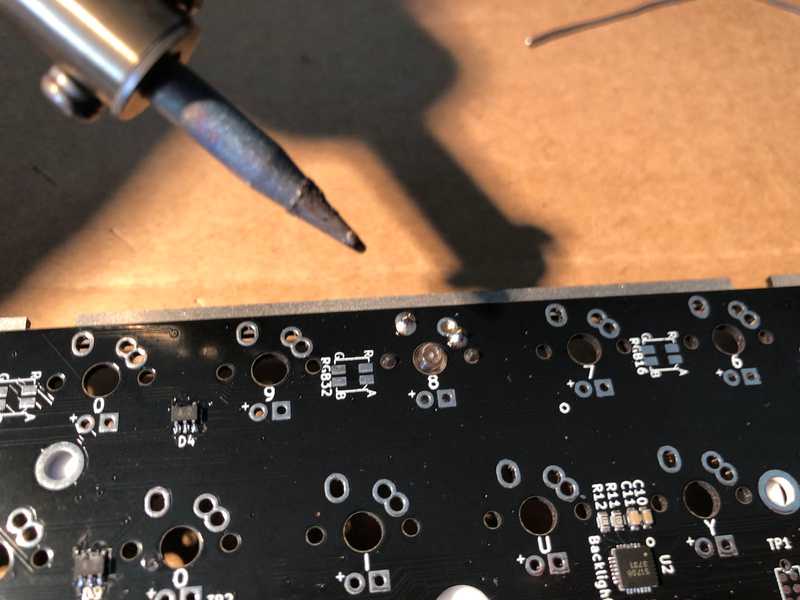 Custom va69m black build - soldering